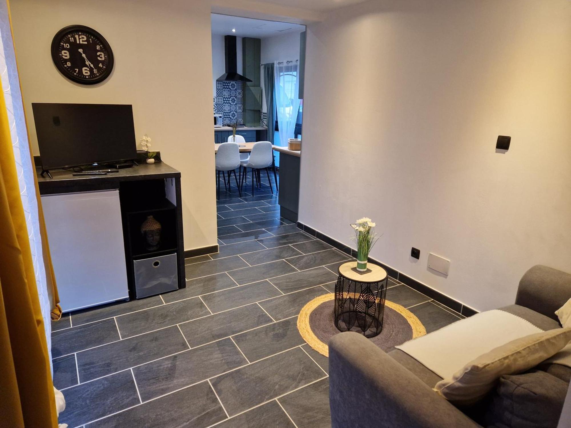 Grand Studio 2 Personnes Saint-Amand-Mont-Rond Exterior foto